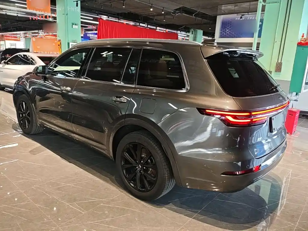 Li Auto Li ONE — миниатюра 5