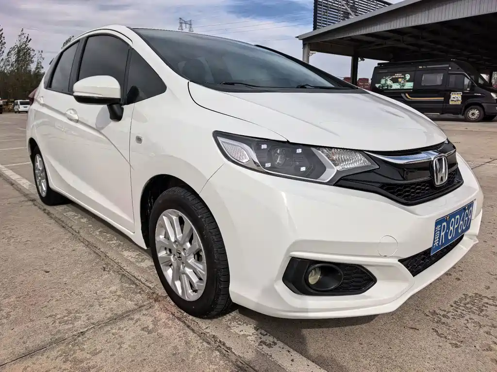 Honda Fit — миниатюра 3