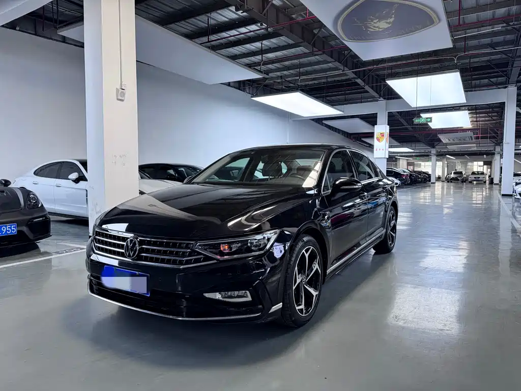 Volkswagen Magotan 2023