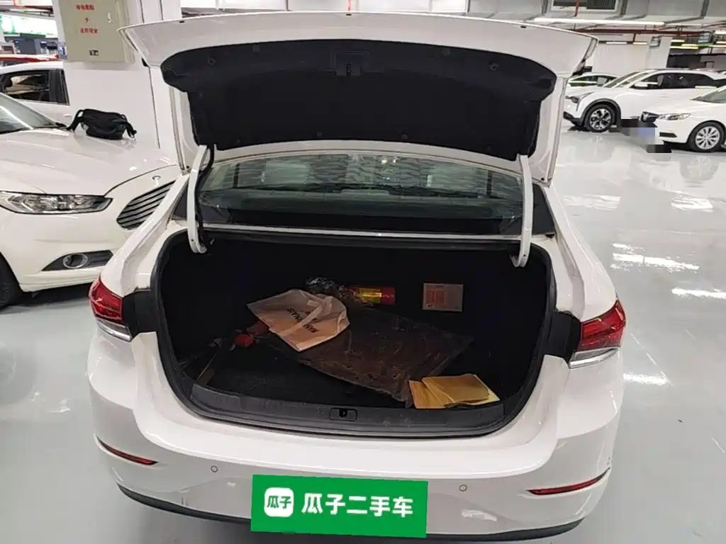 Buick Excelle — миниатюра 19