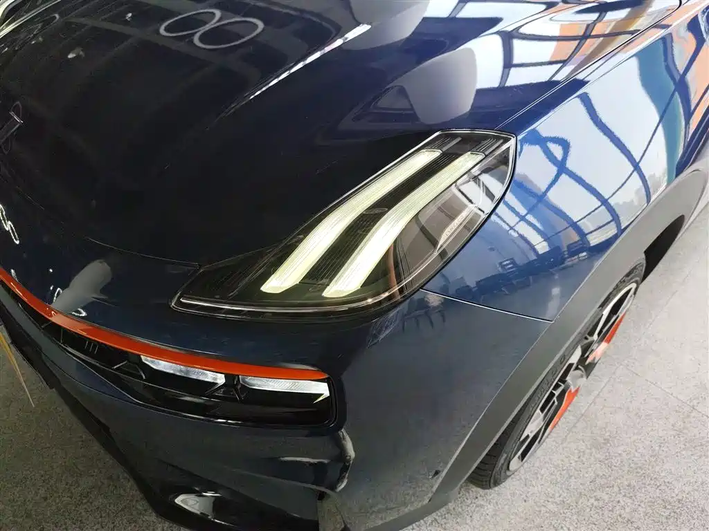 Lynk & Co 06 - фото 24