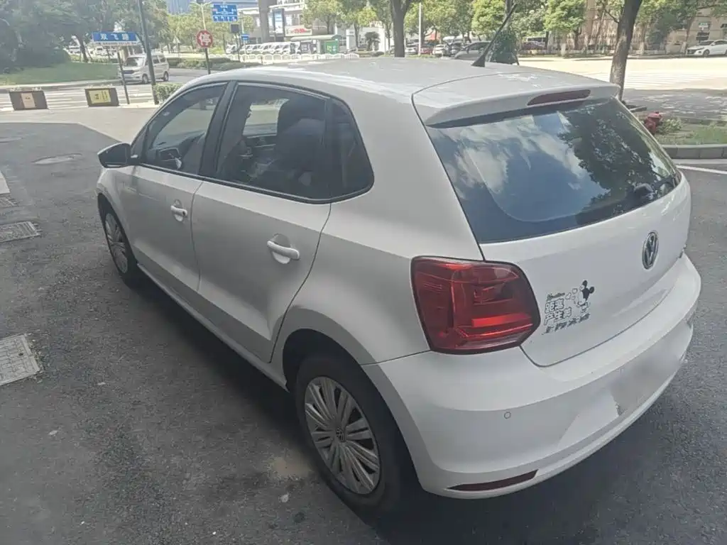 Volkswagen Polo — миниатюра 5