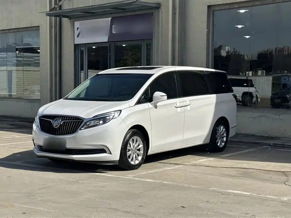Buick GL8 2017