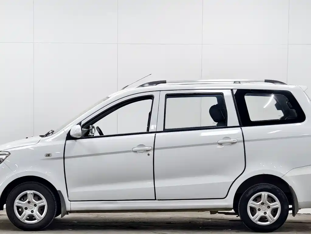 Dongfeng 330 2014 1.5L MT DK15