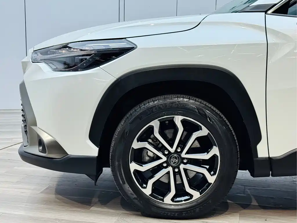 Toyota Frontlander 2023 2.0L CVT Luxury
