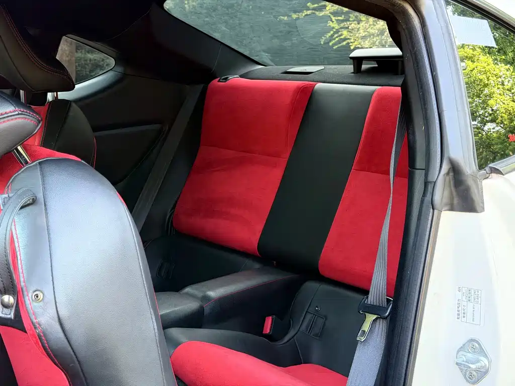 Toyota 86 — миниатюра 10