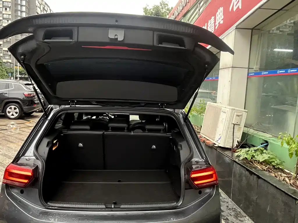 Volkswagen ID.3 — миниатюра 7
