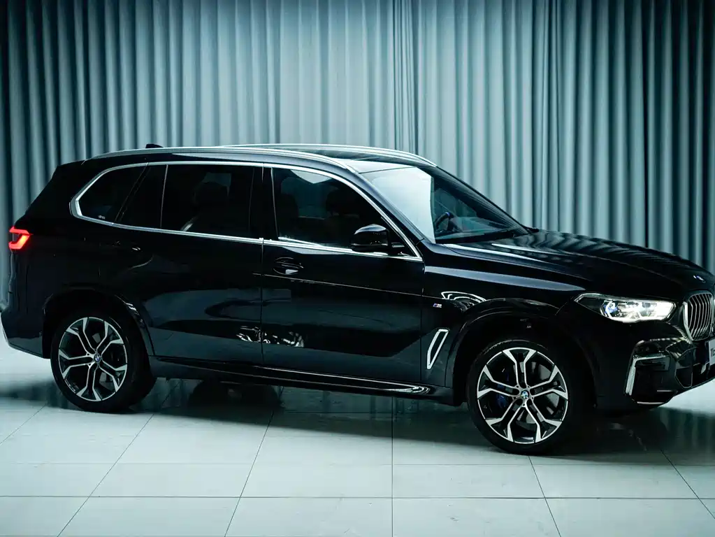BMW X5 2022 xDrive 40Li Premium M Sport