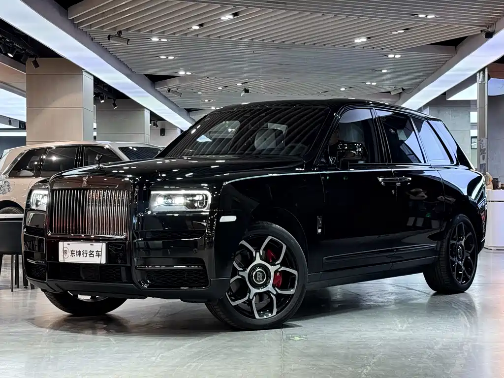 Купить Rolls-Royce Cullinan