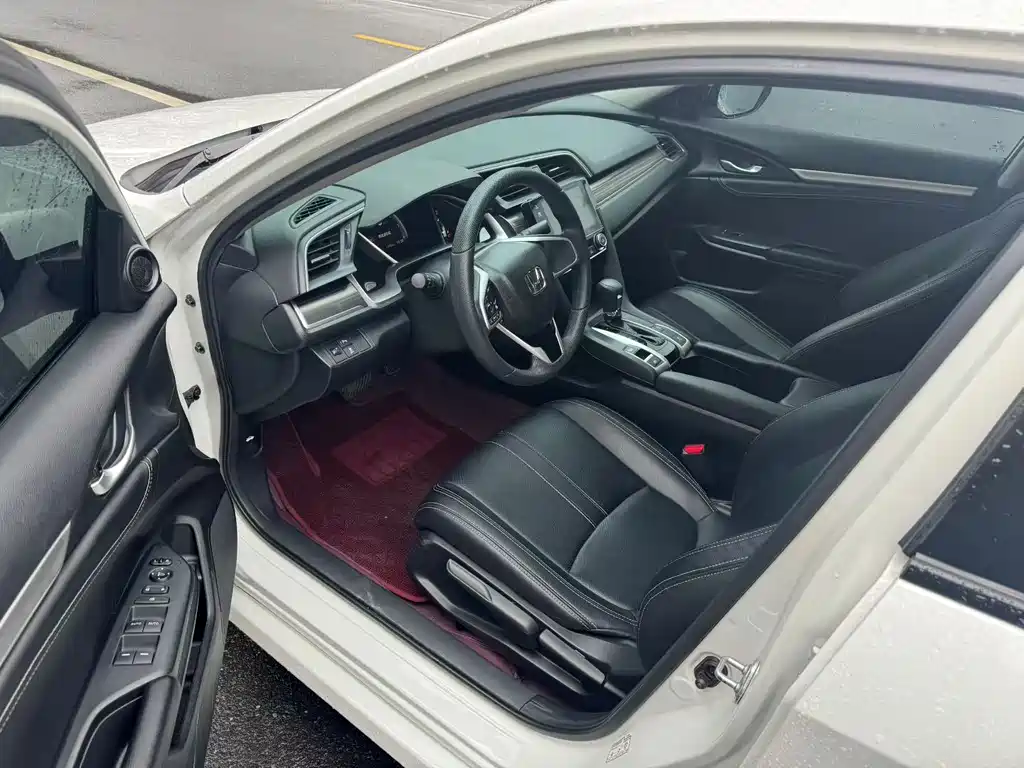 Honda Civic — миниатюра 5