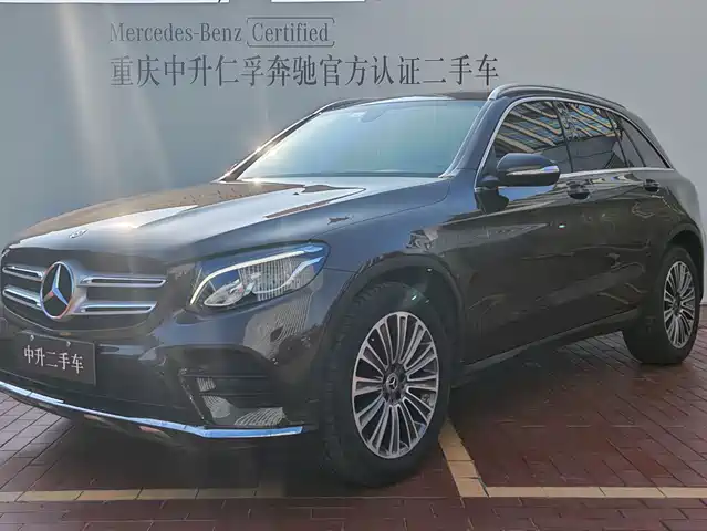 MERCEDES-BENZ  GLC 2017