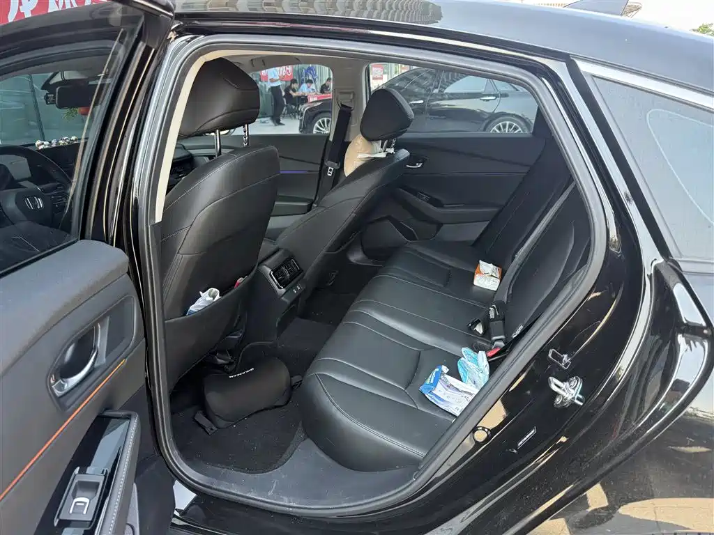 Honda Accord — миниатюра 5
