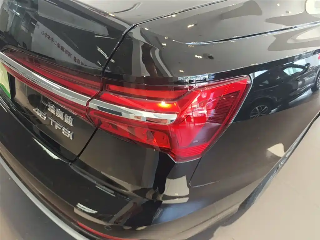 Audi A6L 2026 45 TFSI
