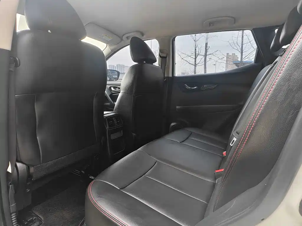 Nissan Qashqai 2022 2.0L CVT XV Smart