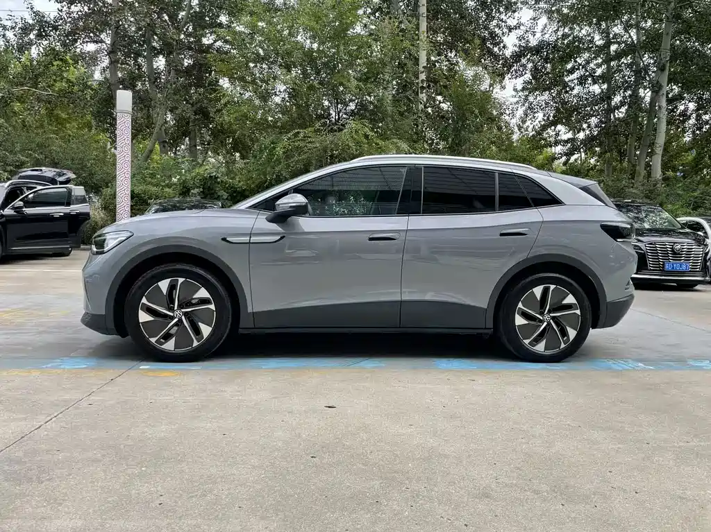 Volkswagen ID.4 Crozz — миниатюра 5