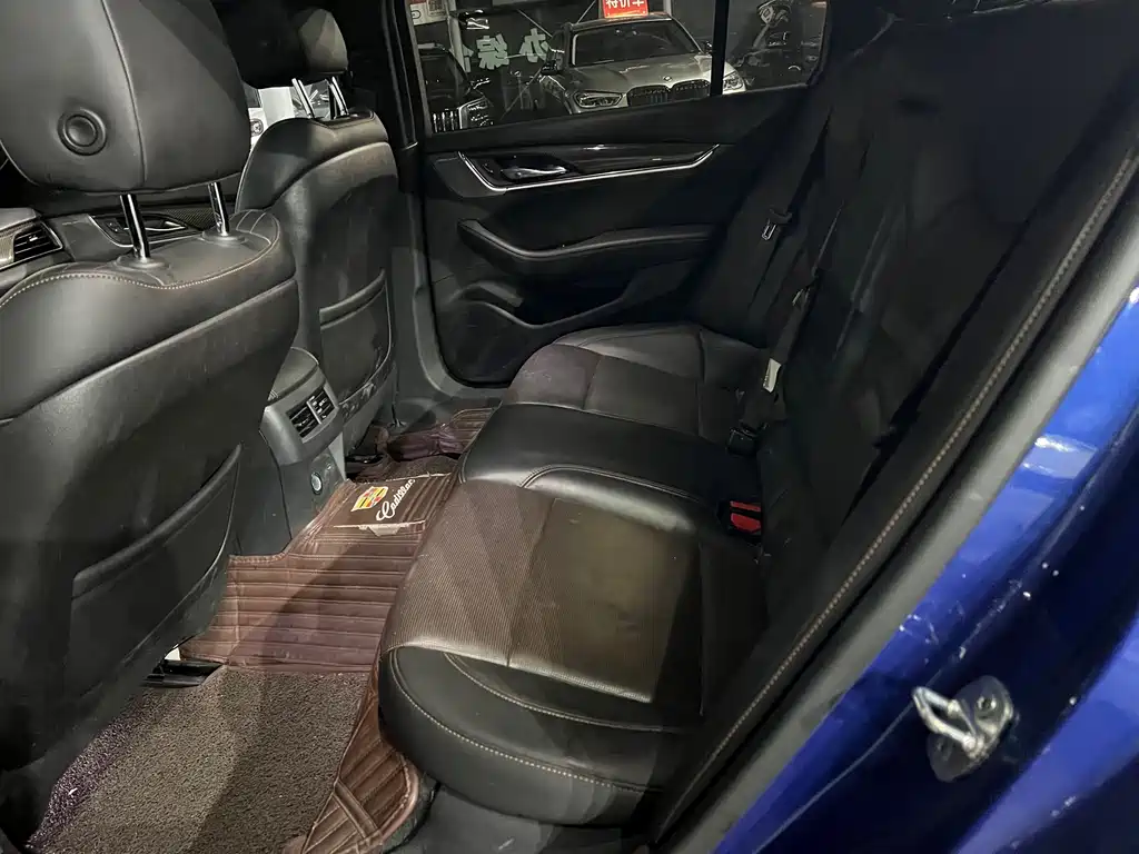 Cadillac CT5 — миниатюра 13