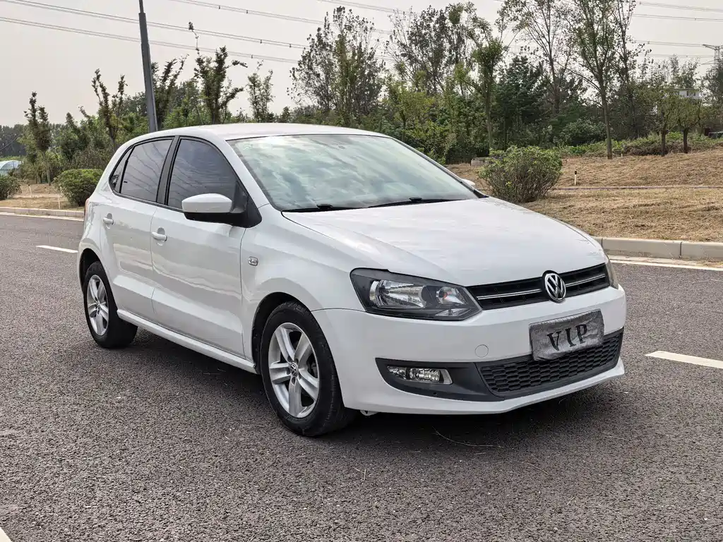 Volkswagen Polo — миниатюра 2