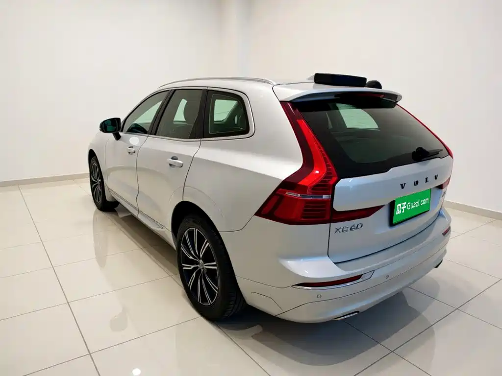 Volvo XC60 — миниатюра 25