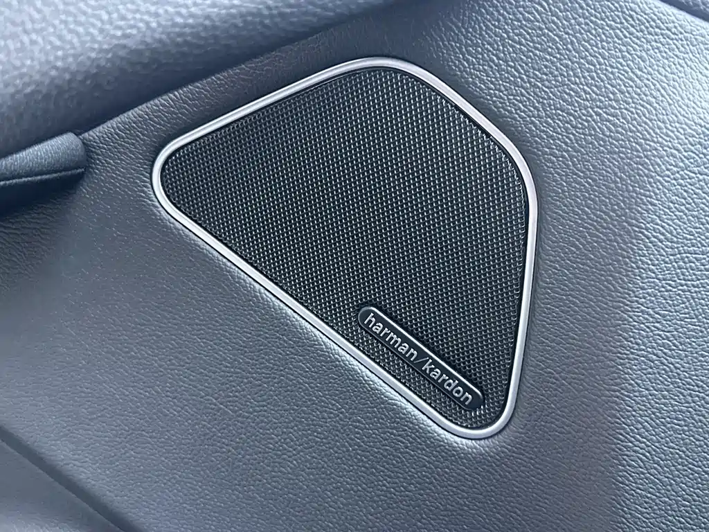 Maserati Levante — миниатюра 8