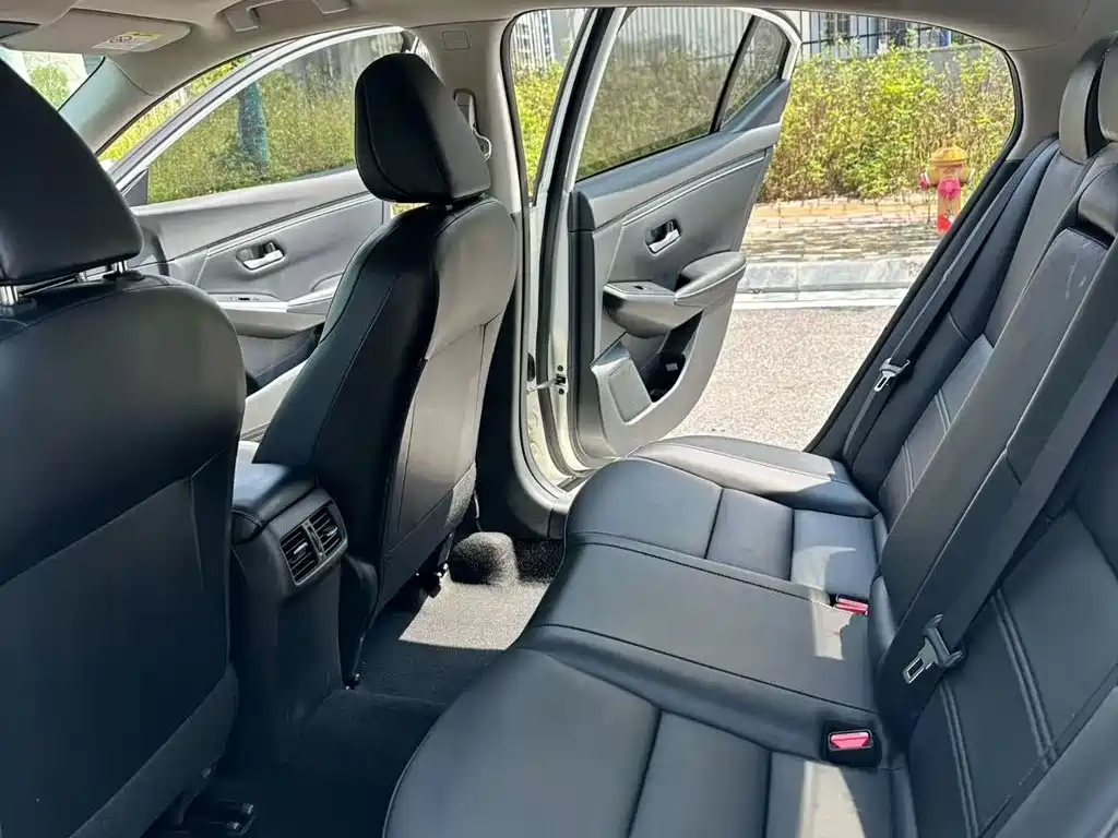 Nissan Sylphy — миниатюра 5