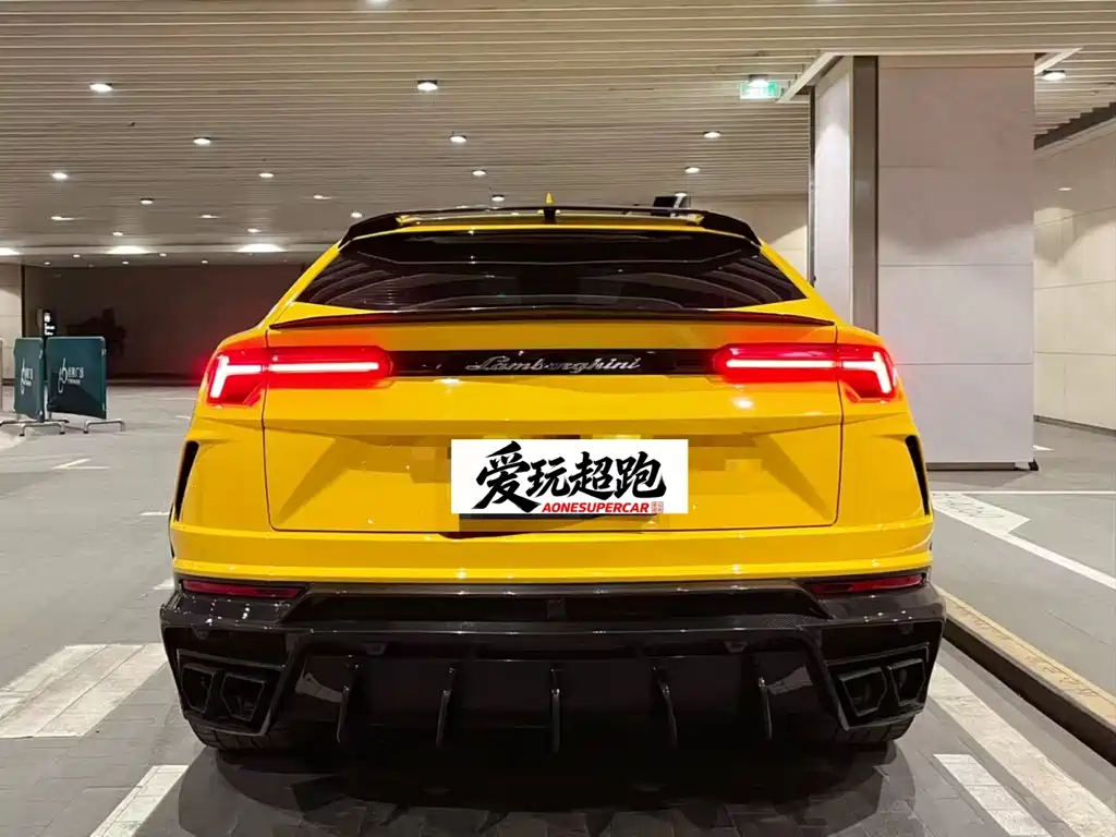 Lamborghini Urus 2021 4.0T V8