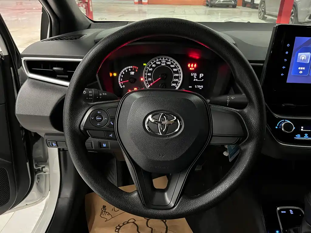 TOYOTA LEI LING