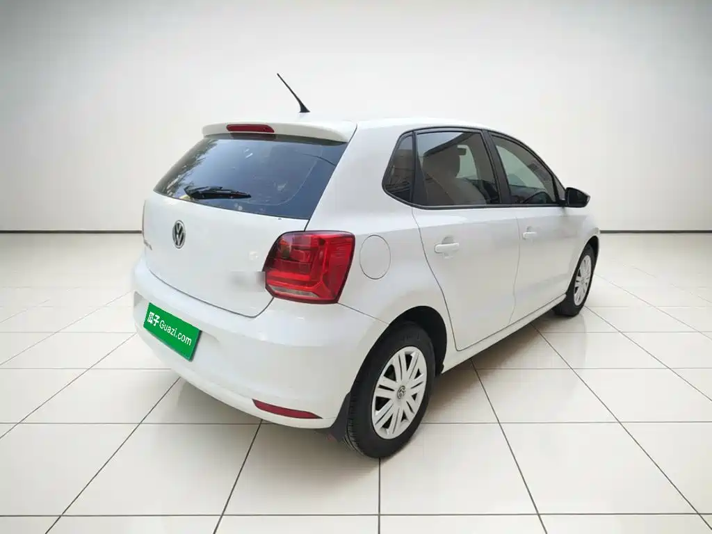 Volkswagen Polo — миниатюра 6
