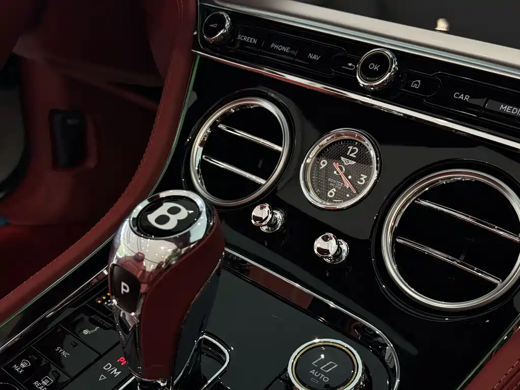 Bentley Continental 4.0T GT V8 Convertible Edition, фото 12