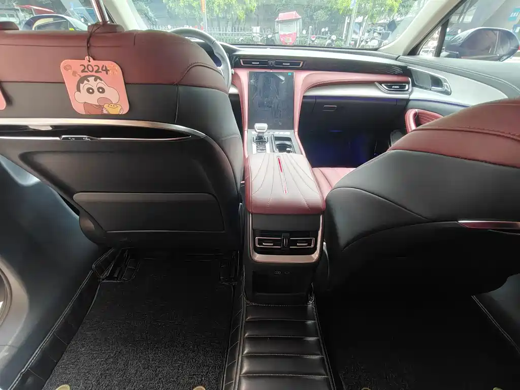 Hongqi Hongqi H5 — миниатюра 8