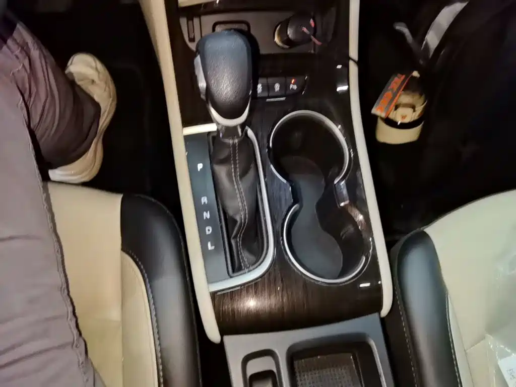 Buick Verano — миниатюра 14