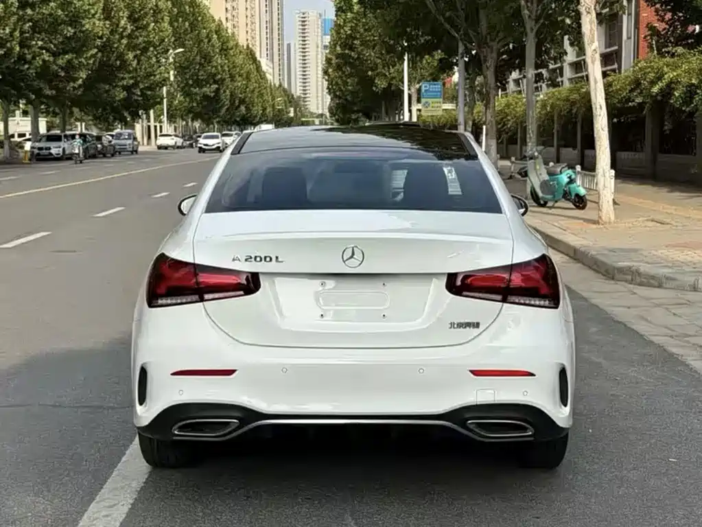 Mercedes-Benz A-Class — миниатюра 8