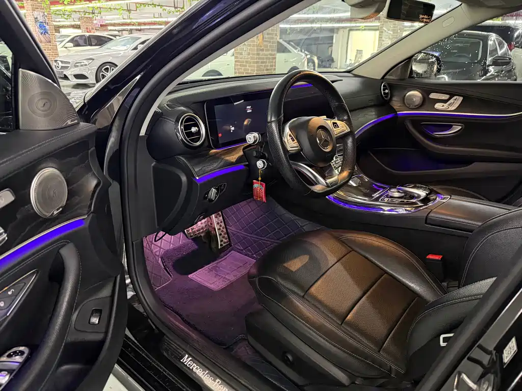 Mercedes-Benz E-Class — миниатюра 4