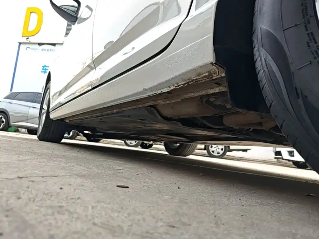 Volkswagen Lavida — миниатюра 22
