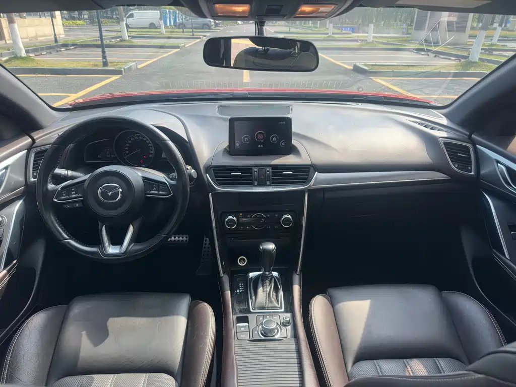 MAZDA CX 4