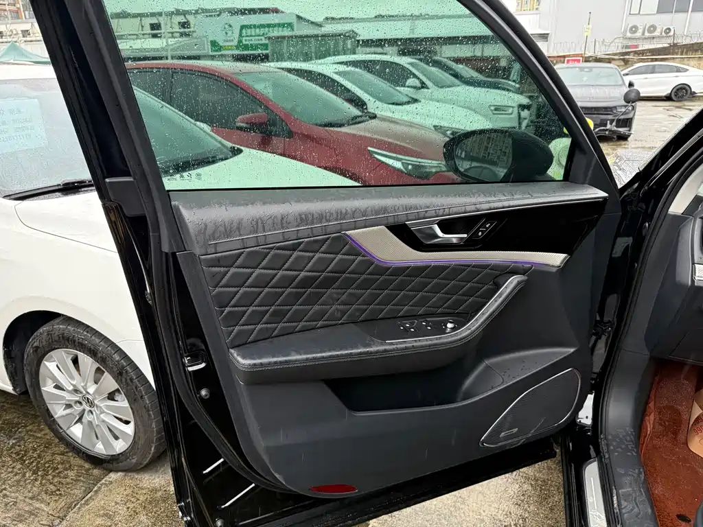 Hongqi Hongqi HS5 — миниатюра 5