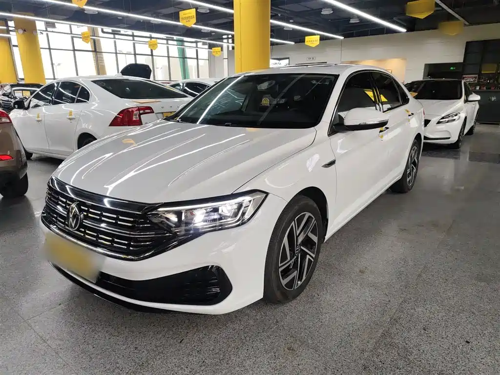 Volkswagen Sagitar 2023