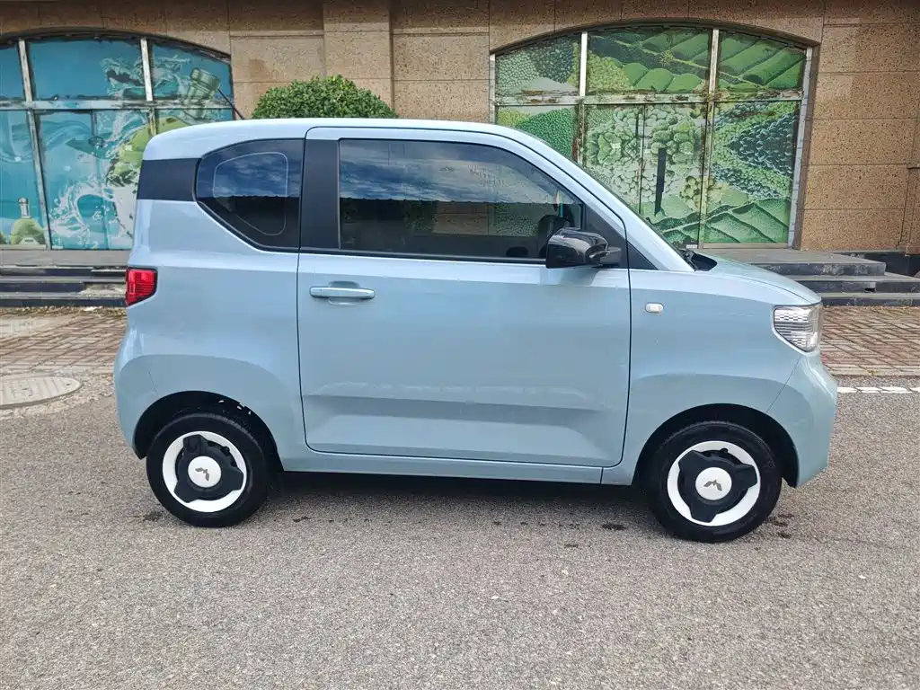 Wuling MINIEV — миниатюра 7