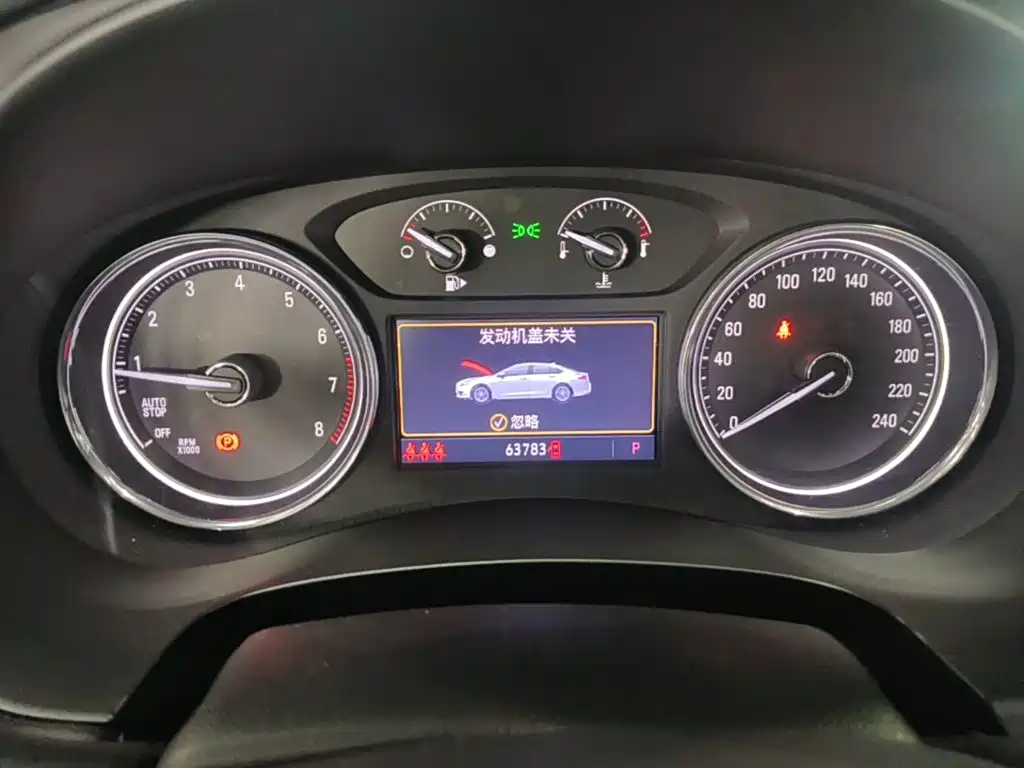 Buick LaCrosse — миниатюра 12