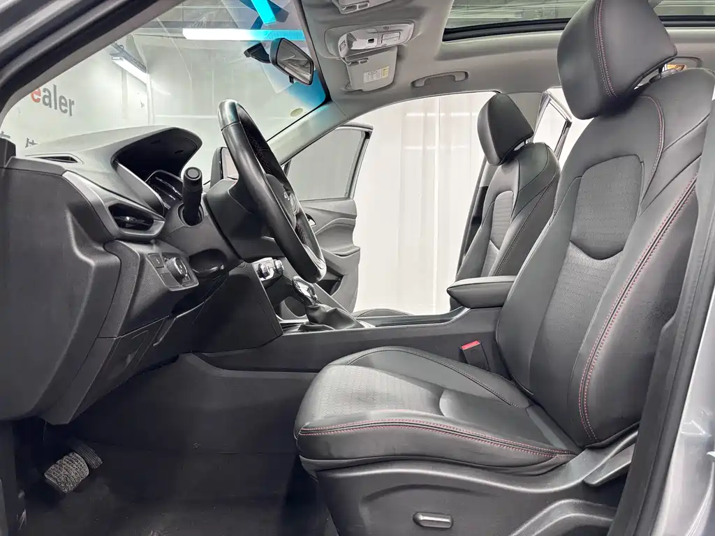 Chevrolet Volando — миниатюра 7
