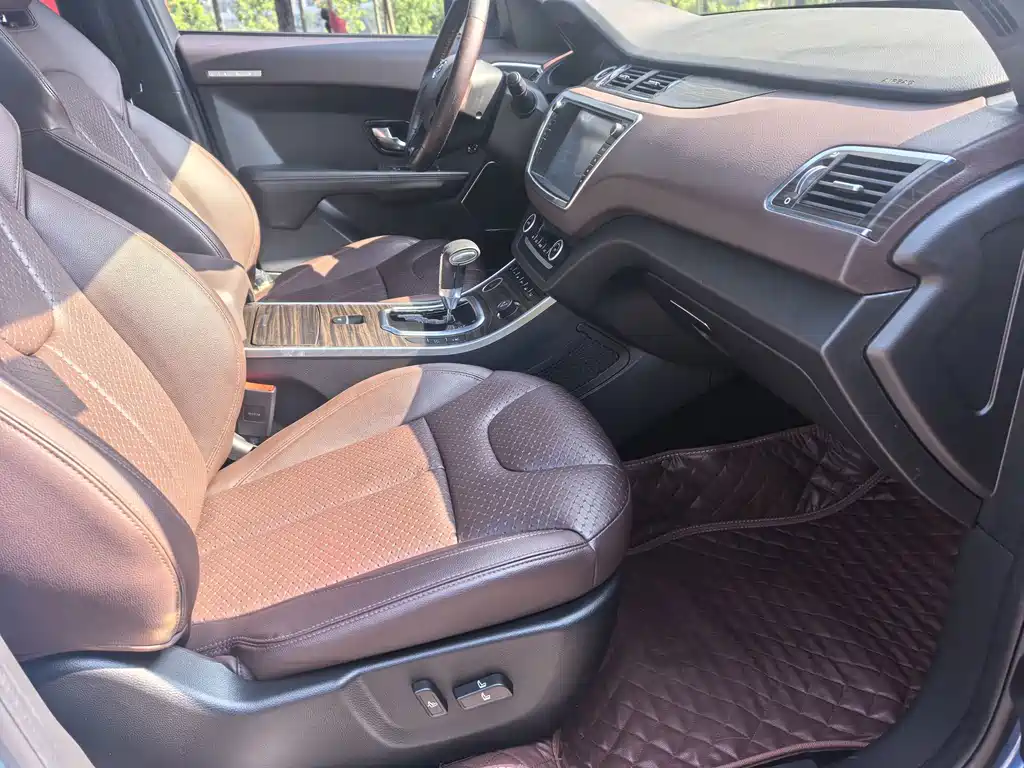Landwind Landwind X7 — миниатюра 13