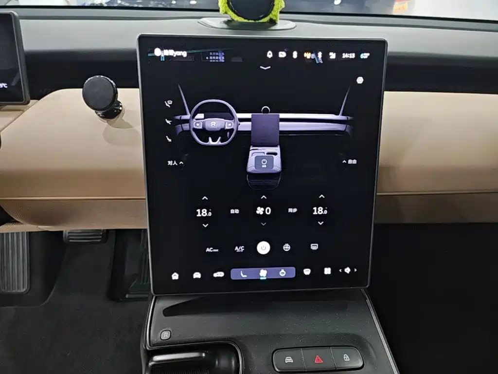 NIO ET5T — миниатюра 13