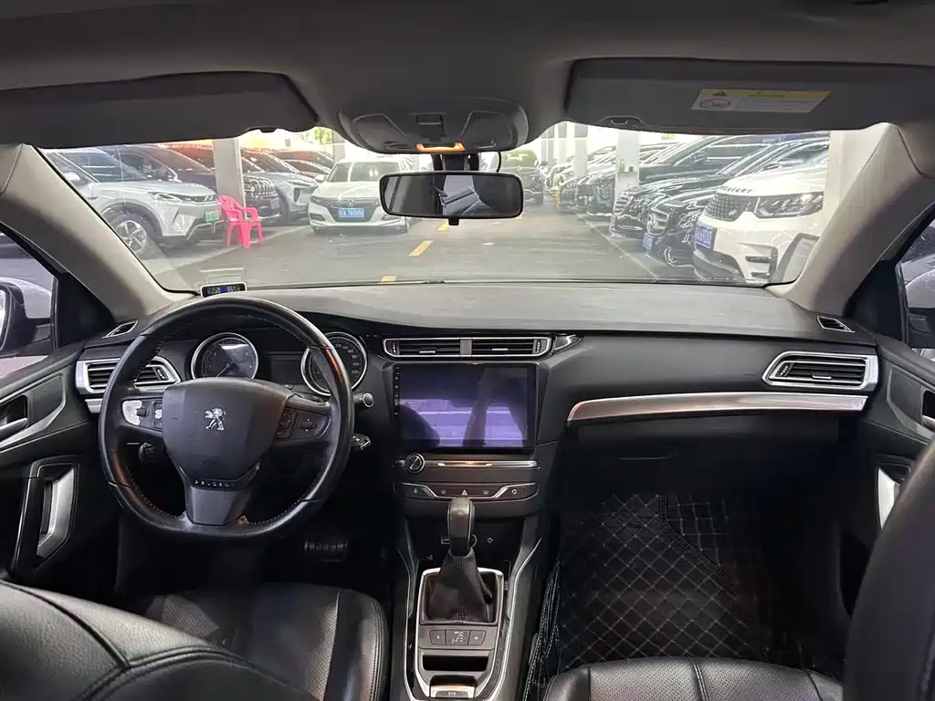 Peugeot 408 — миниатюра 12