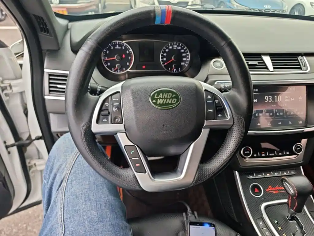 Landwind Landwind X7 — миниатюра 11