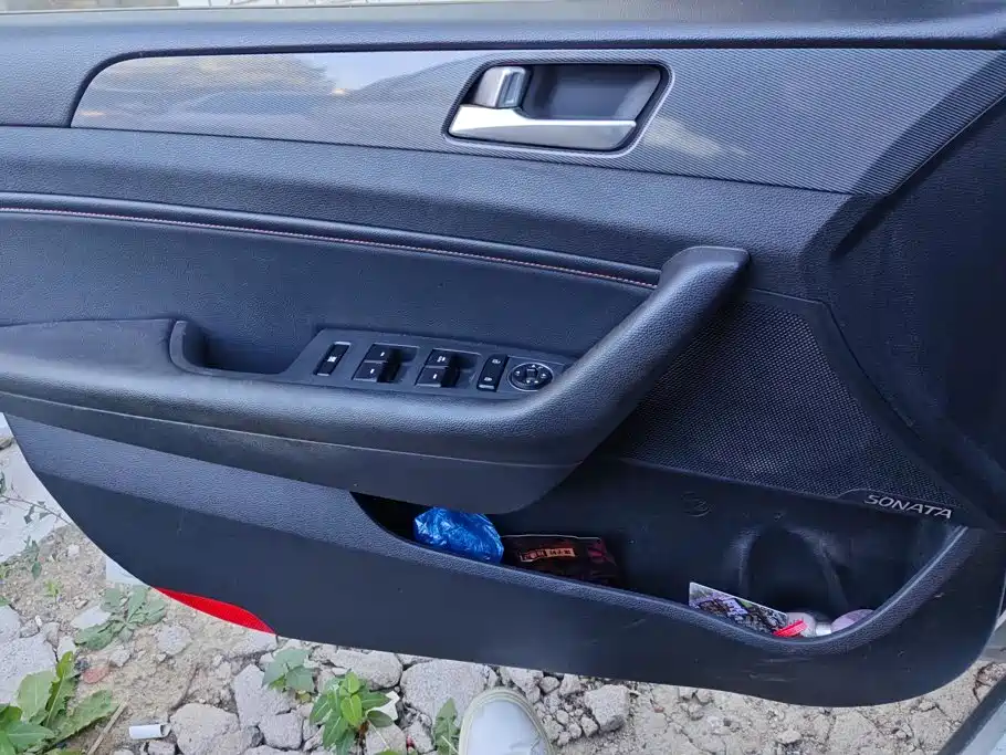 Hyundai Sonata — миниатюра 7