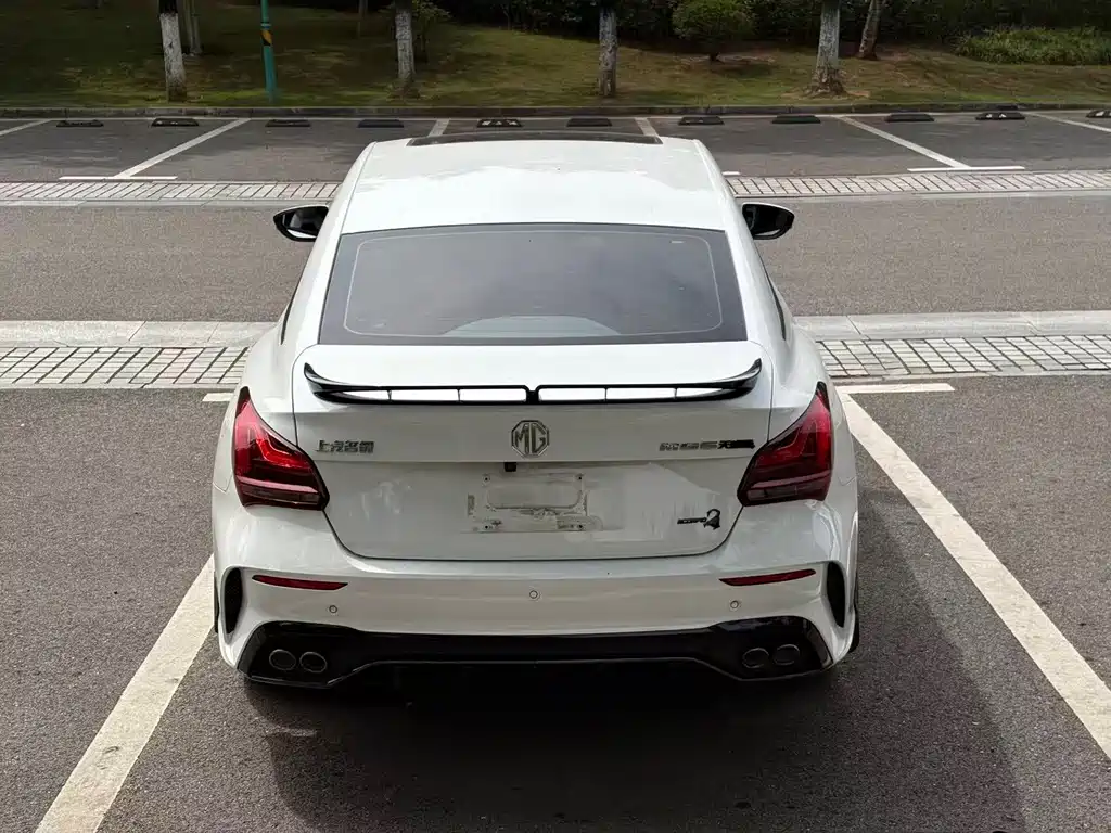MG MG5 Scorpio — миниатюра 12