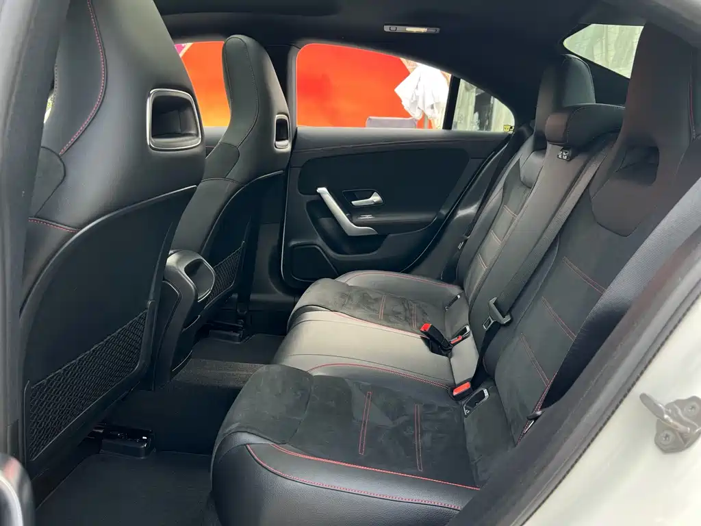 Mercedes-Benz CLA (Import) — миниатюра 16