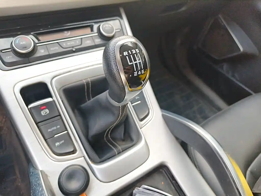 Geely Boyue — миниатюра 10