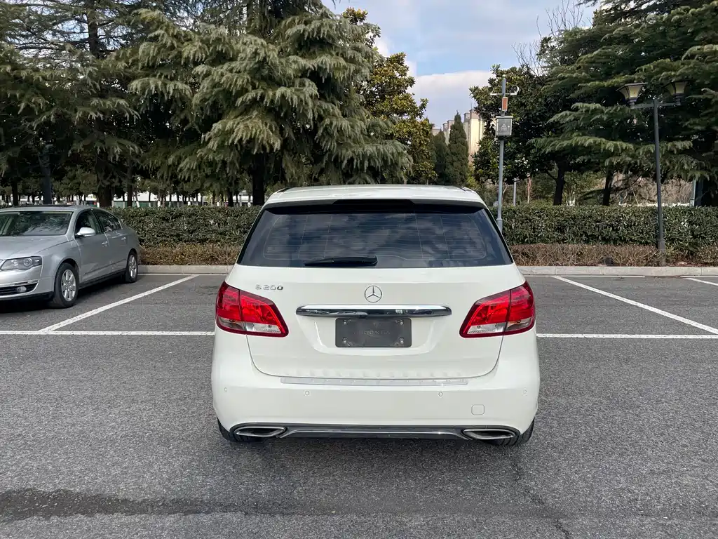 MERCEDES-BENZ B CLASS