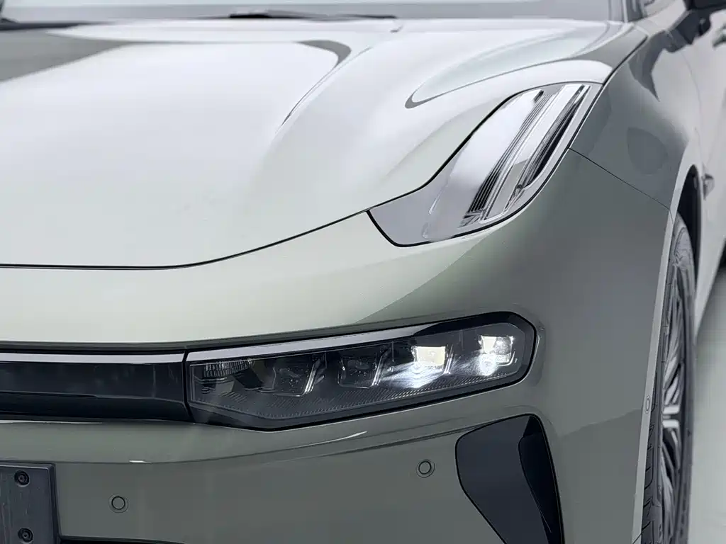 ZEEKR EXTREME KRYPTON 001