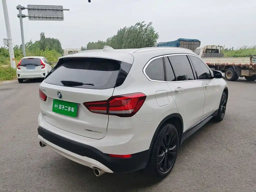 BMW X1 — миниатюра 7